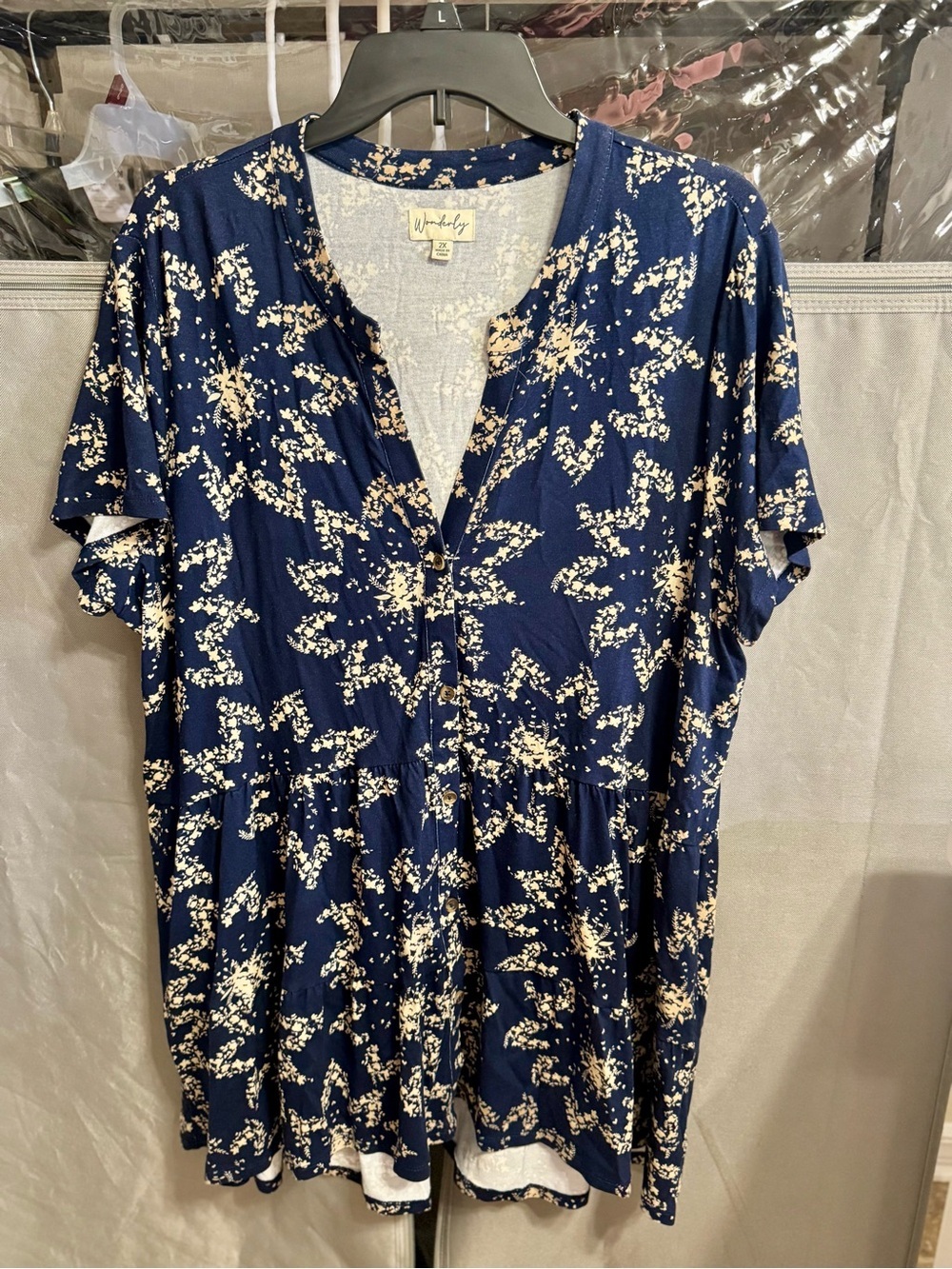 Wonderly Navy and Cream Floral Tunic Shirt -2XL